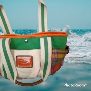 Tommy Hilfiger spring/summer purse!!